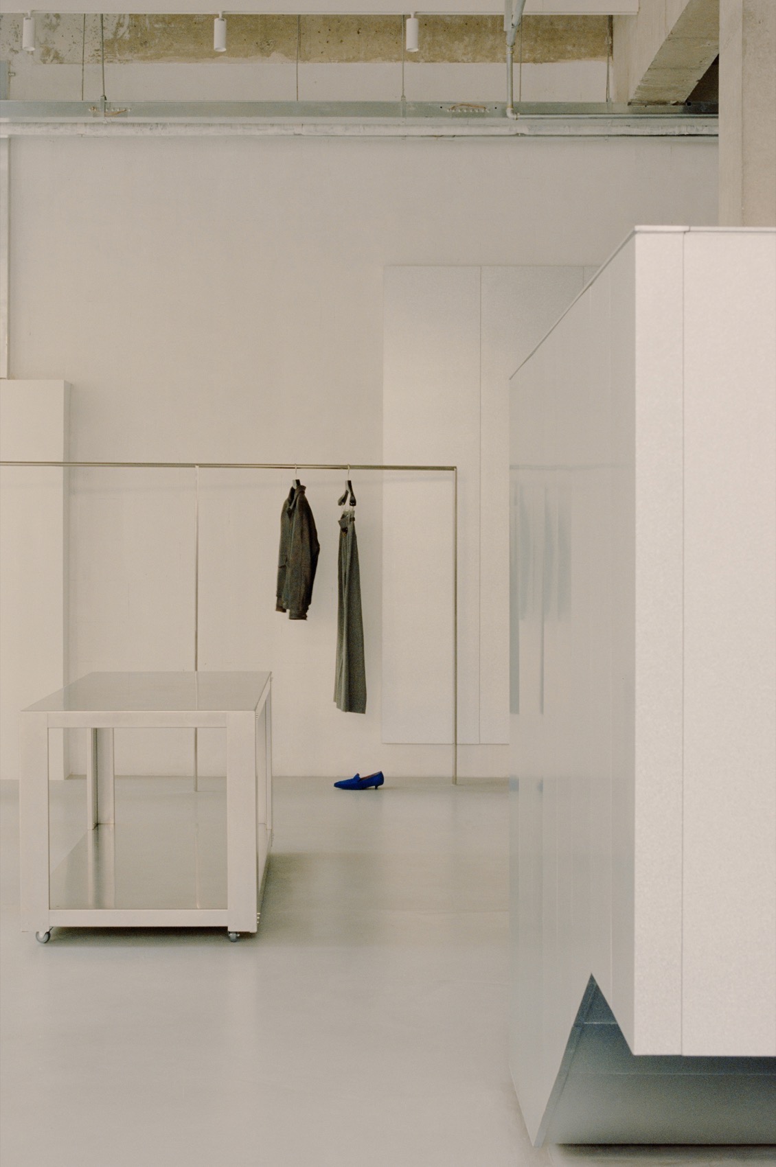 IOI设计师时装买手集合店丨中国杭州丨杭州蒋杰设计事务所-16