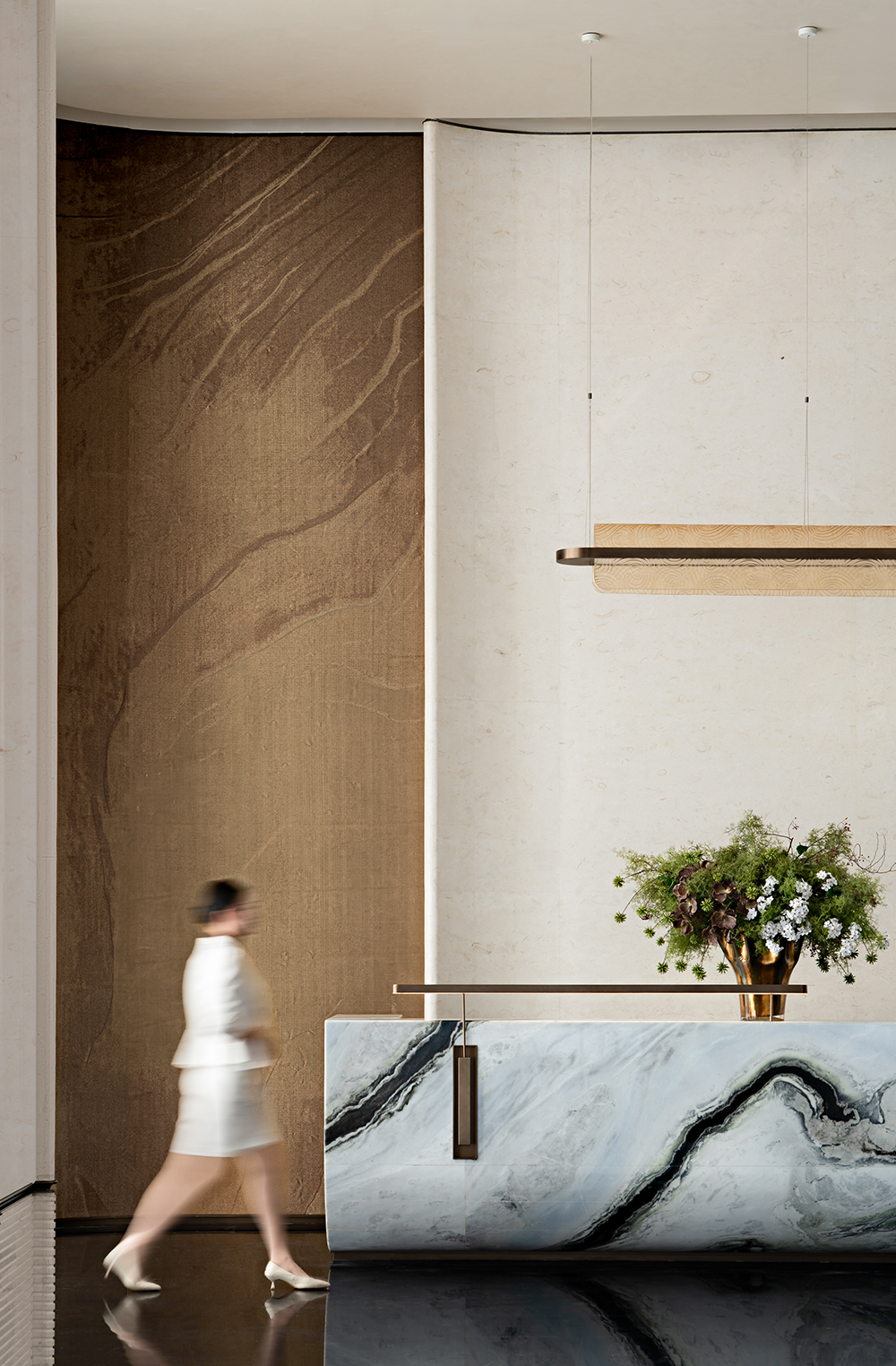 大华集团 海口星曜营销中心丨中国海口丨上海艾未设计-8