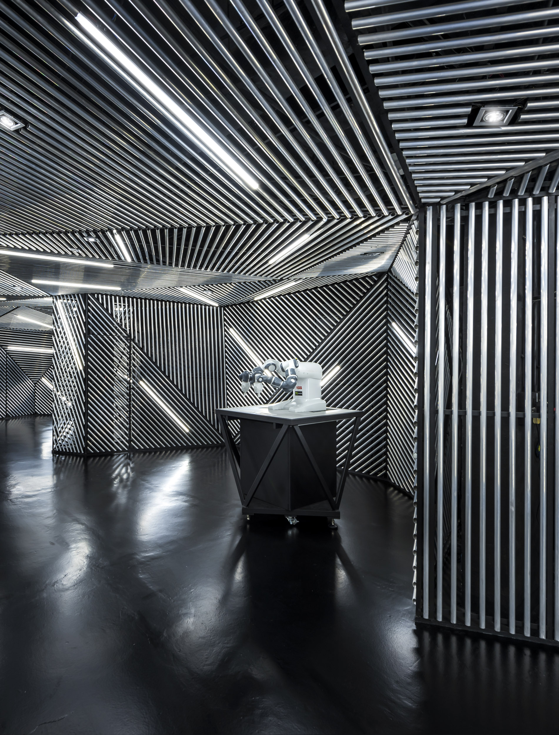 race robotics lab-16