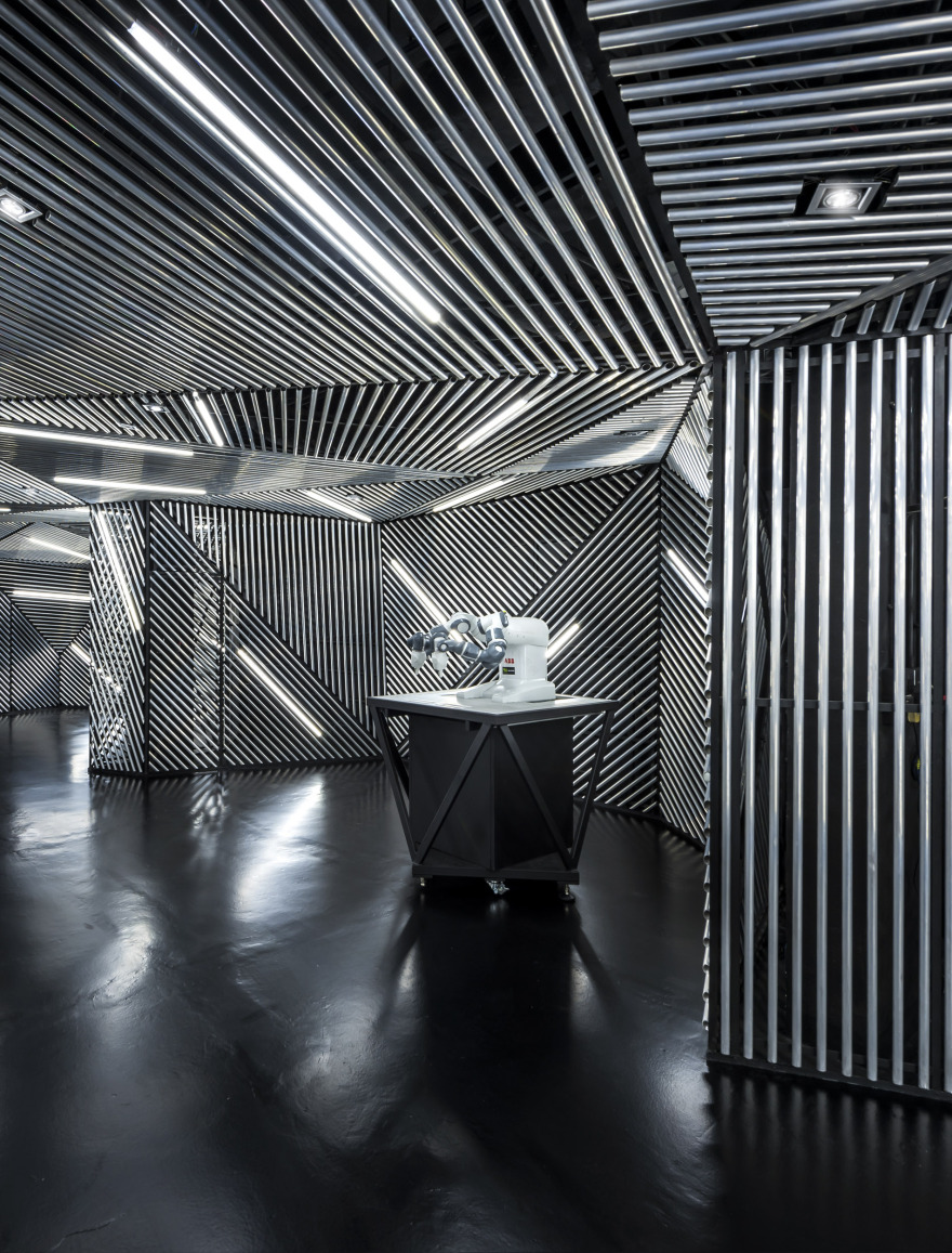 race robotics lab-16