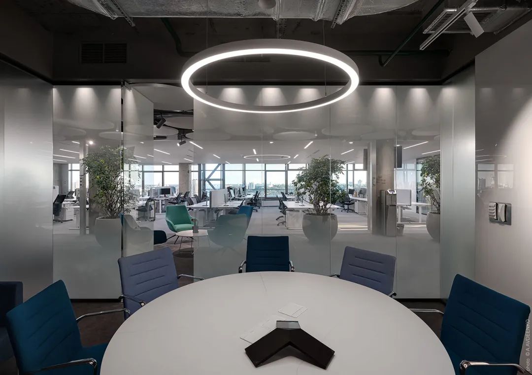 极简创意空间 · 东京新内拉里 28 号楼办公室丨日本东京丨ZOTOV＆CO-37