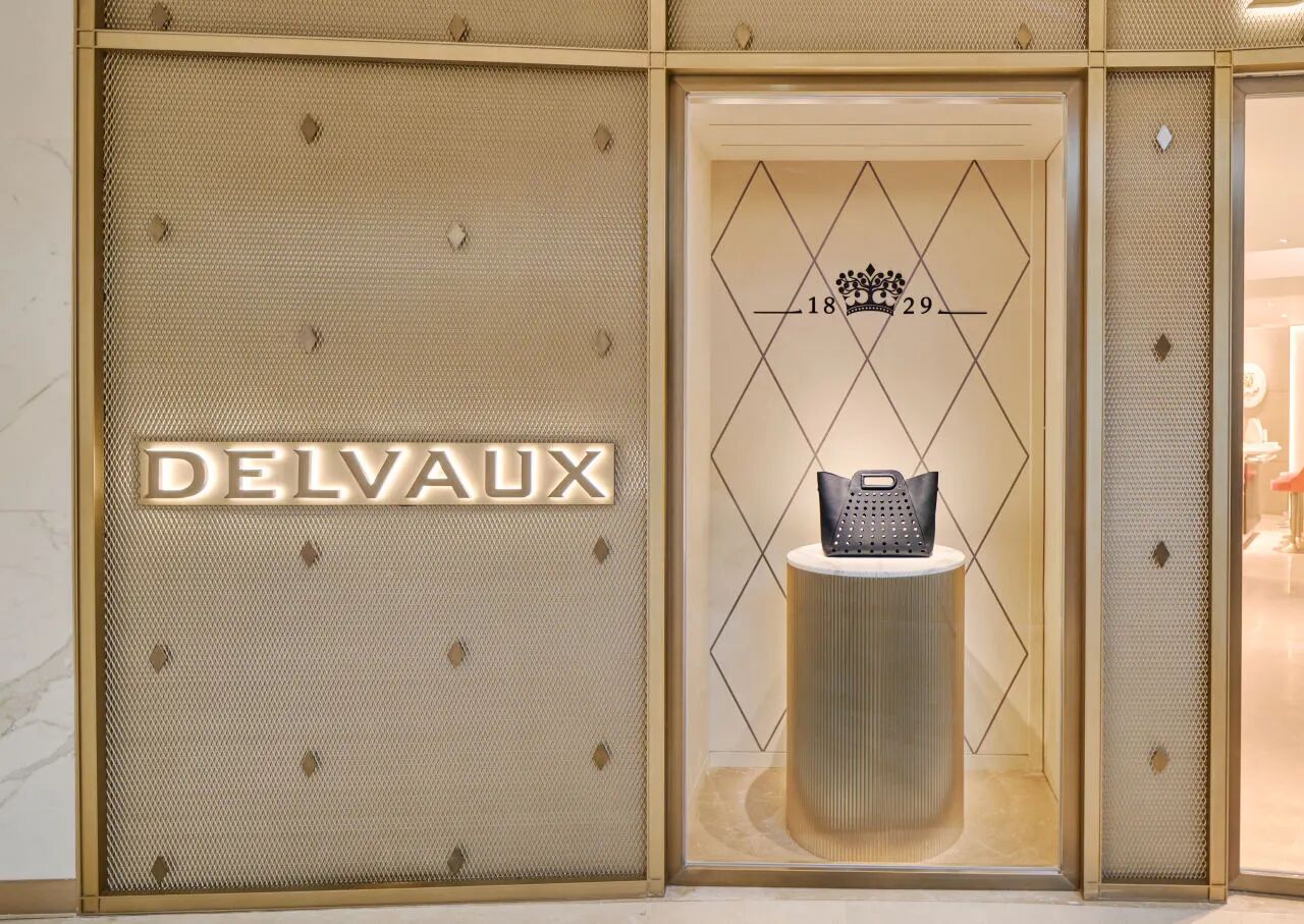 新作｜德尔沃Delvaux亚洲精品店   Vudafieri Saverino Partners-15