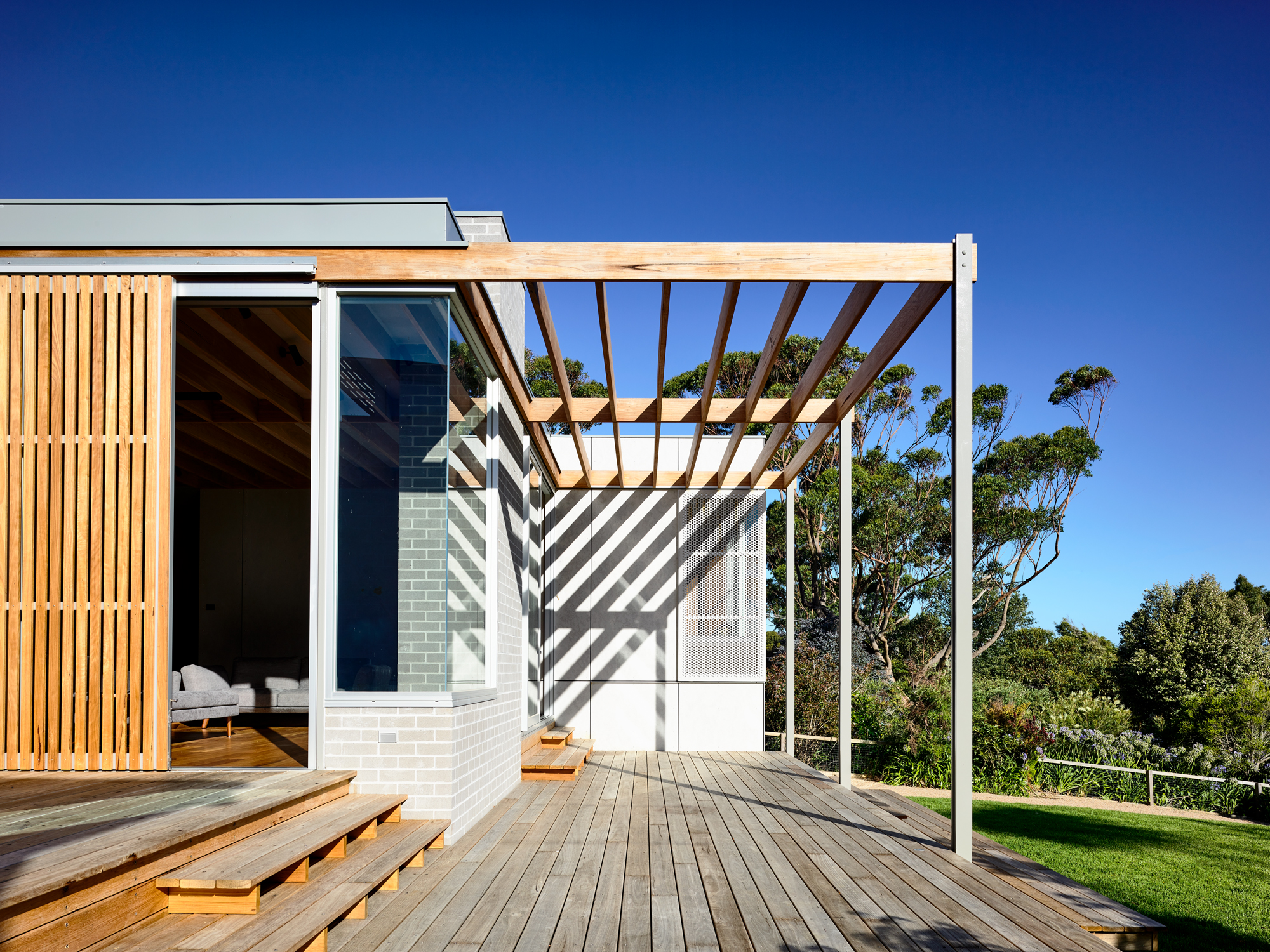 Seaberg 海滨住宅 | 打造内外空间流动的生活美学-5