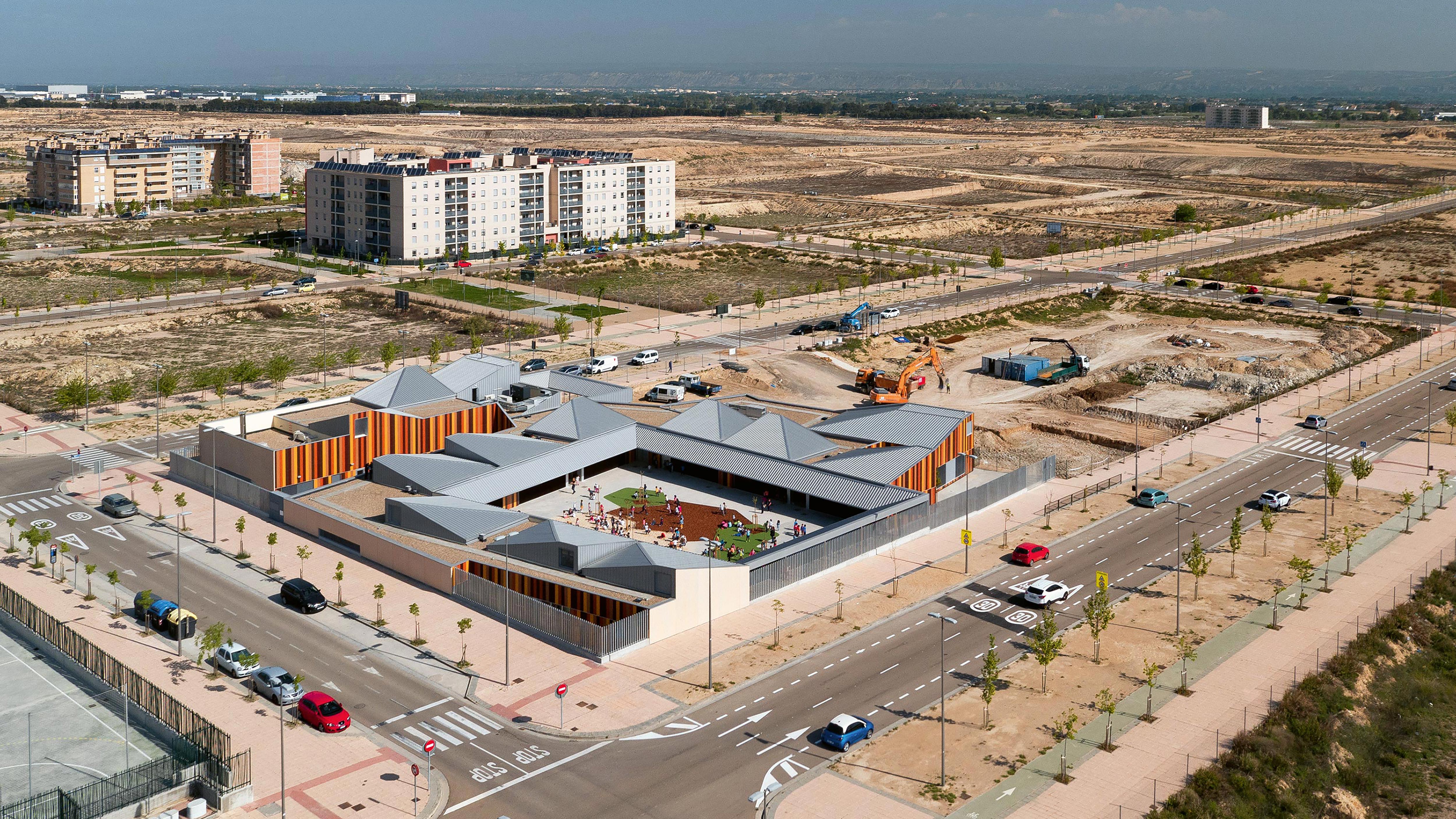 幼儿教育中心的南向拓展 | Zaragoza 的 Arcosur 幼儿园-0