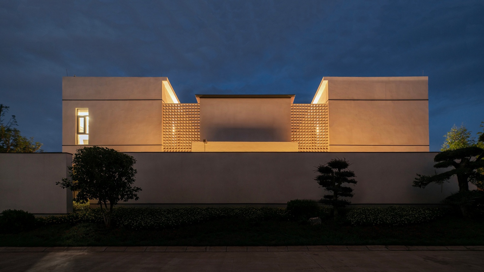 云南红河哈尼族彝族自治州弥勒市方院丨中国红河丨素造建筑-24