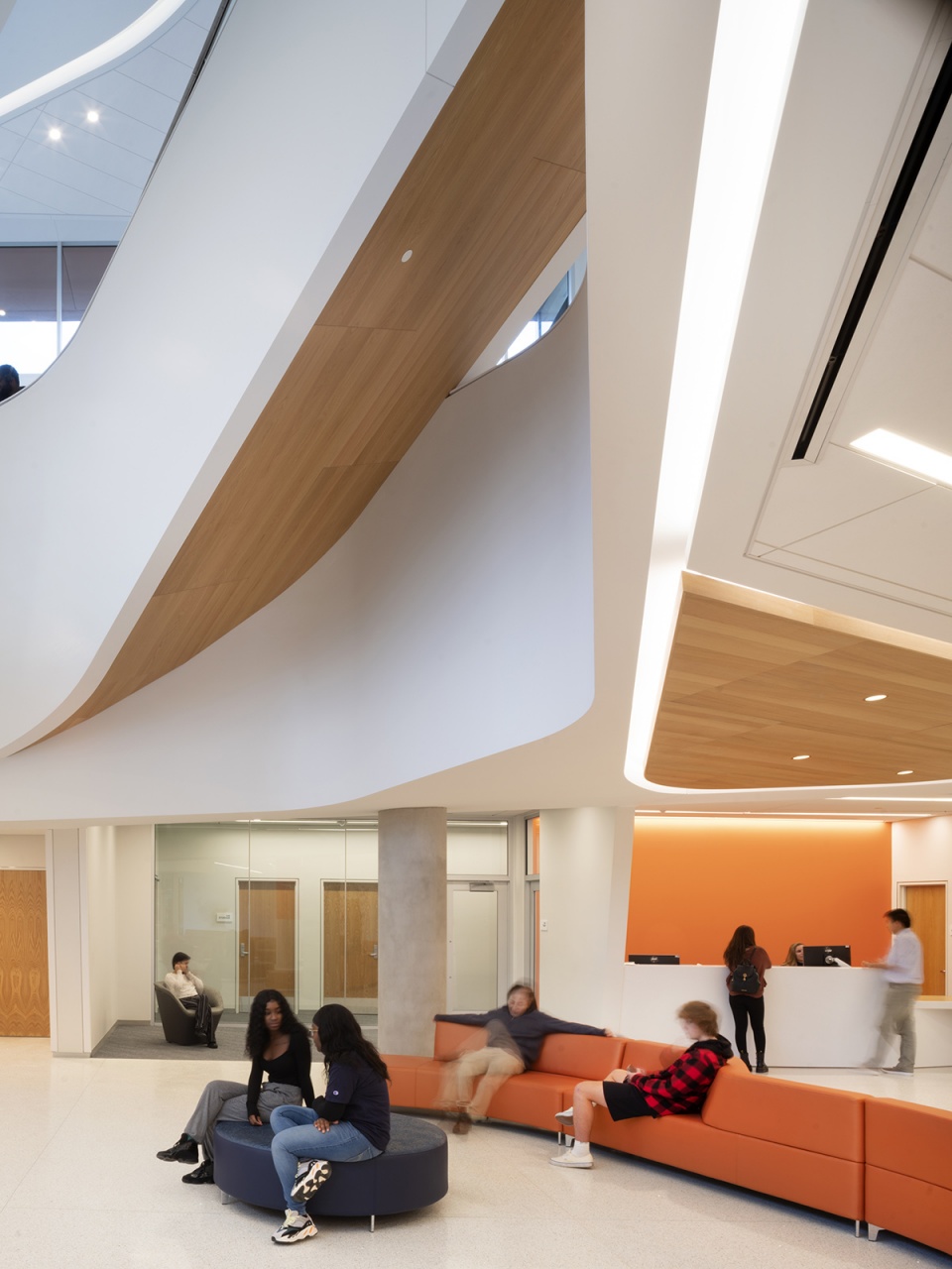 摩根州立大学学生服务中心丨美国巴尔的摩丨Teeple Architects+GWWO Architects-48
