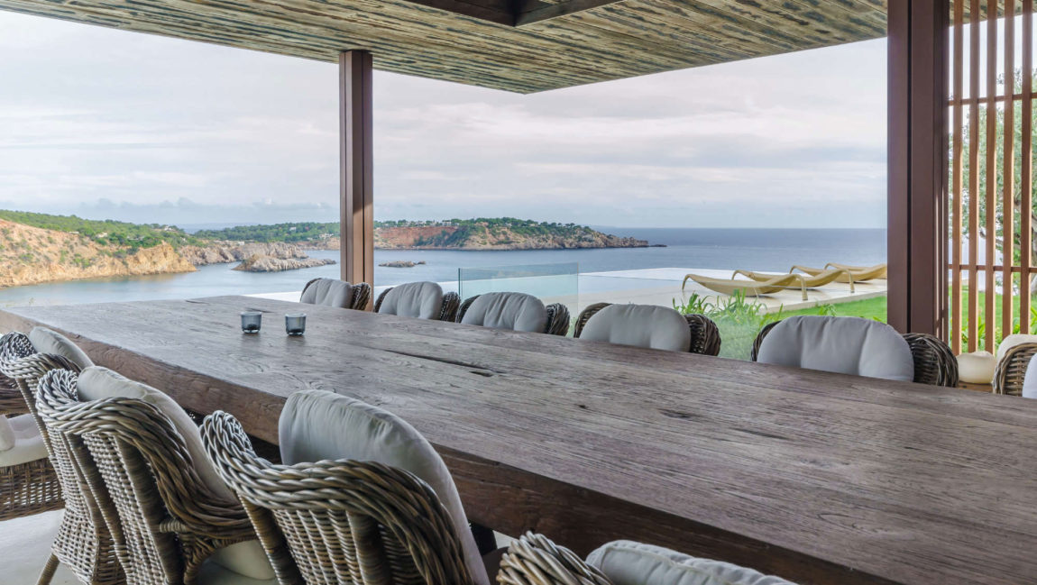 伊比萨海景别墅 | 现代奢华与自然美景的完美结合-12