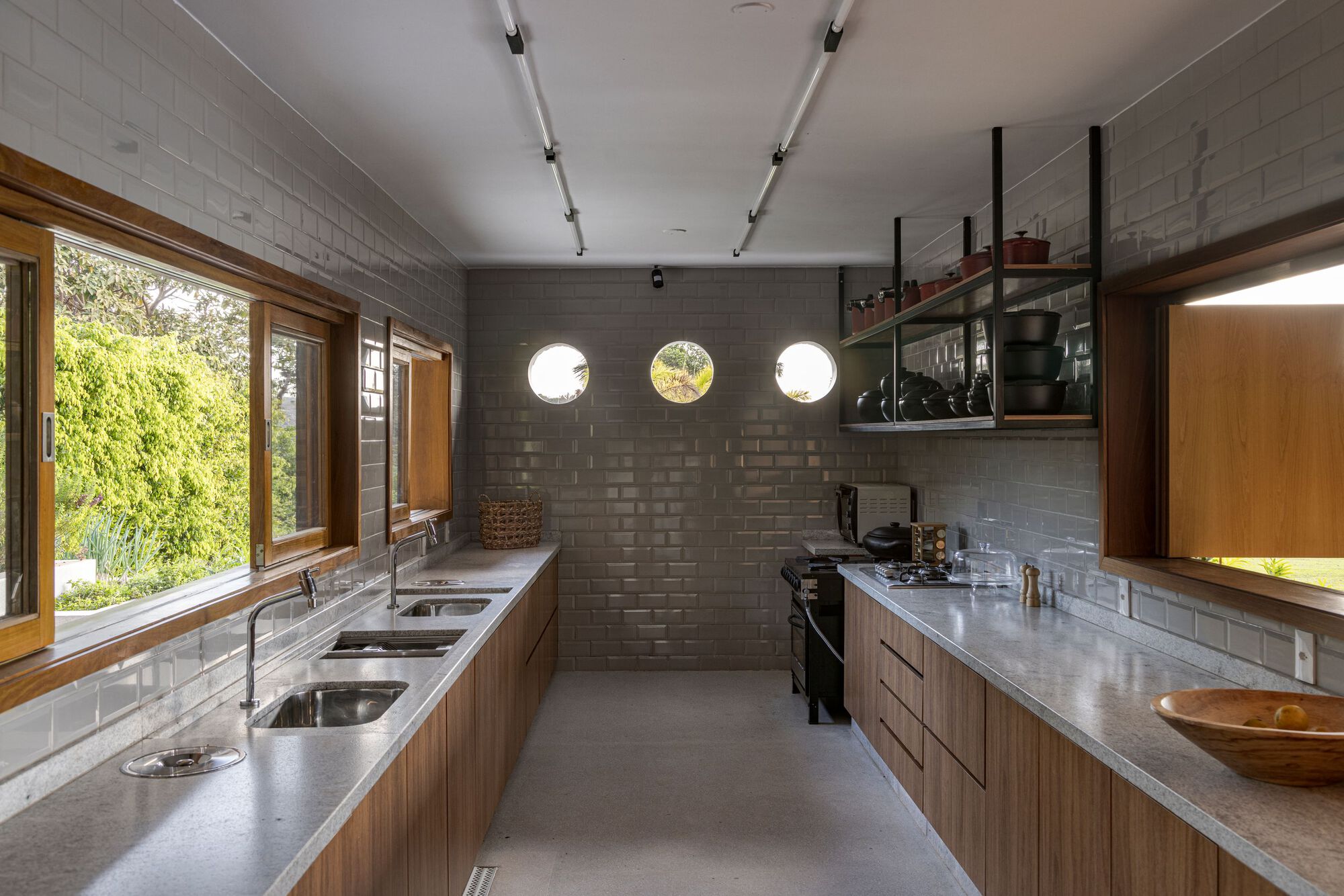 项目三 6 2丨巴西丨Debaixo do Bloco Arquitetura-38