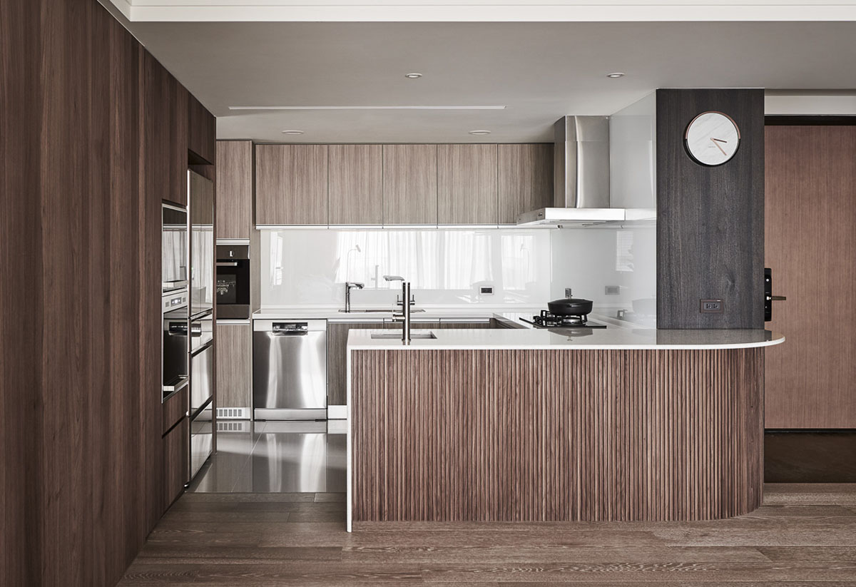 现代舒适的 132㎡原木风住宅-12