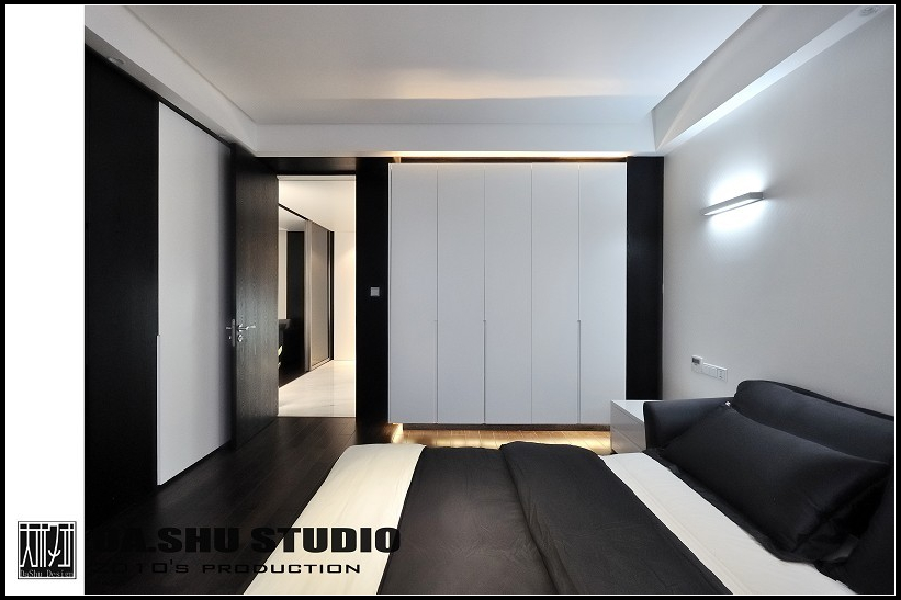 上田小区 155m2 跃层 | 细节与光影的黑白艺术-13