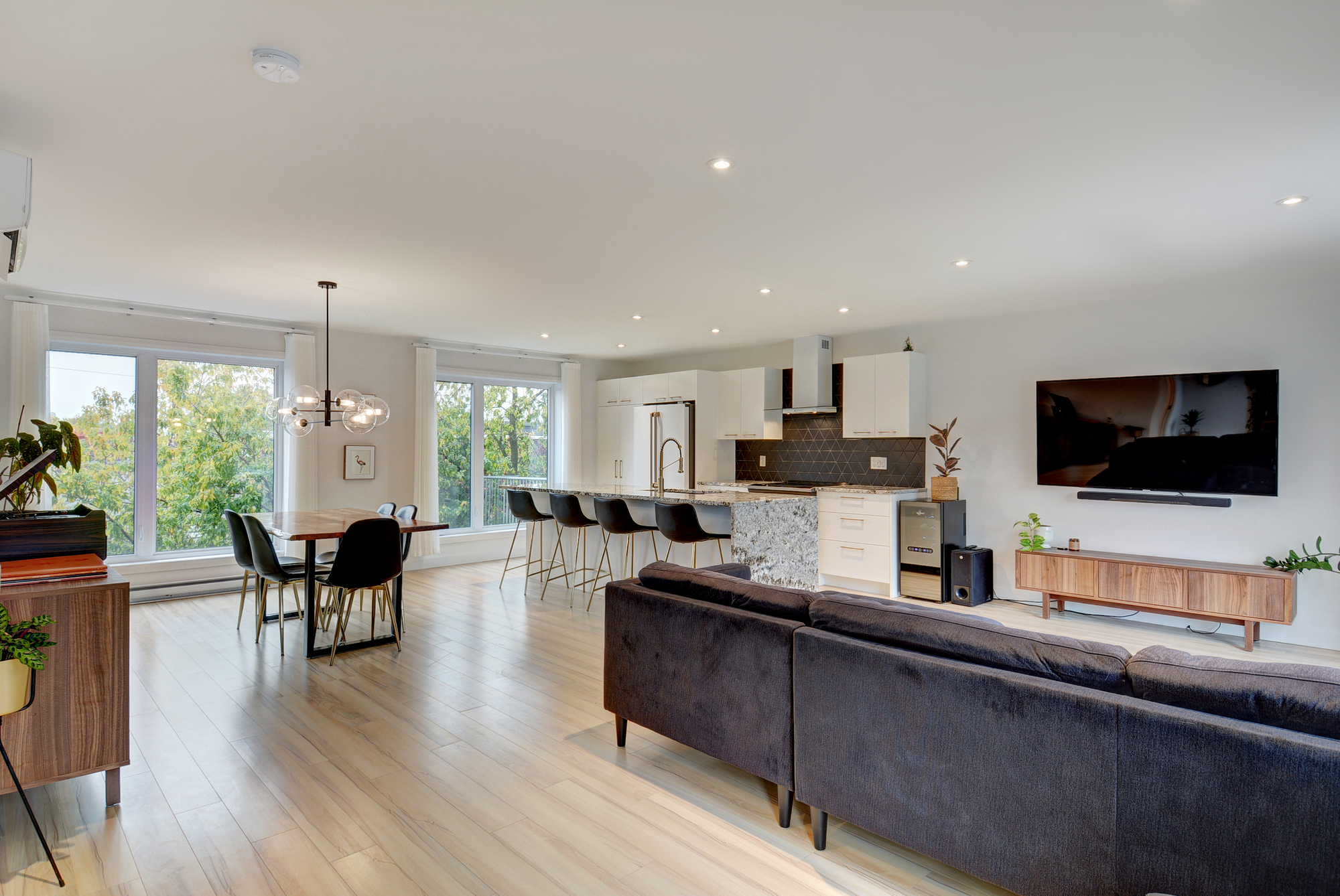 奥齐亚斯公寓丨加拿大魁北克丨Quinzhee Architecture-44