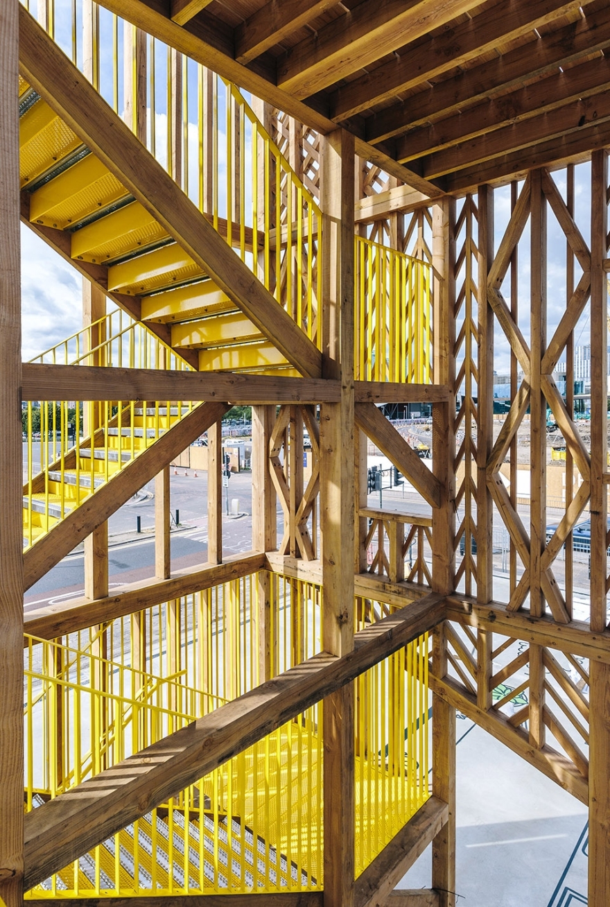 33 展馆空间 | 木构观景平台的多功能社区中心-40