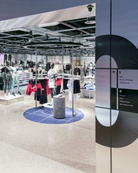 Nike 荷兰 Westfield 购物中心店丨Tchai 团队