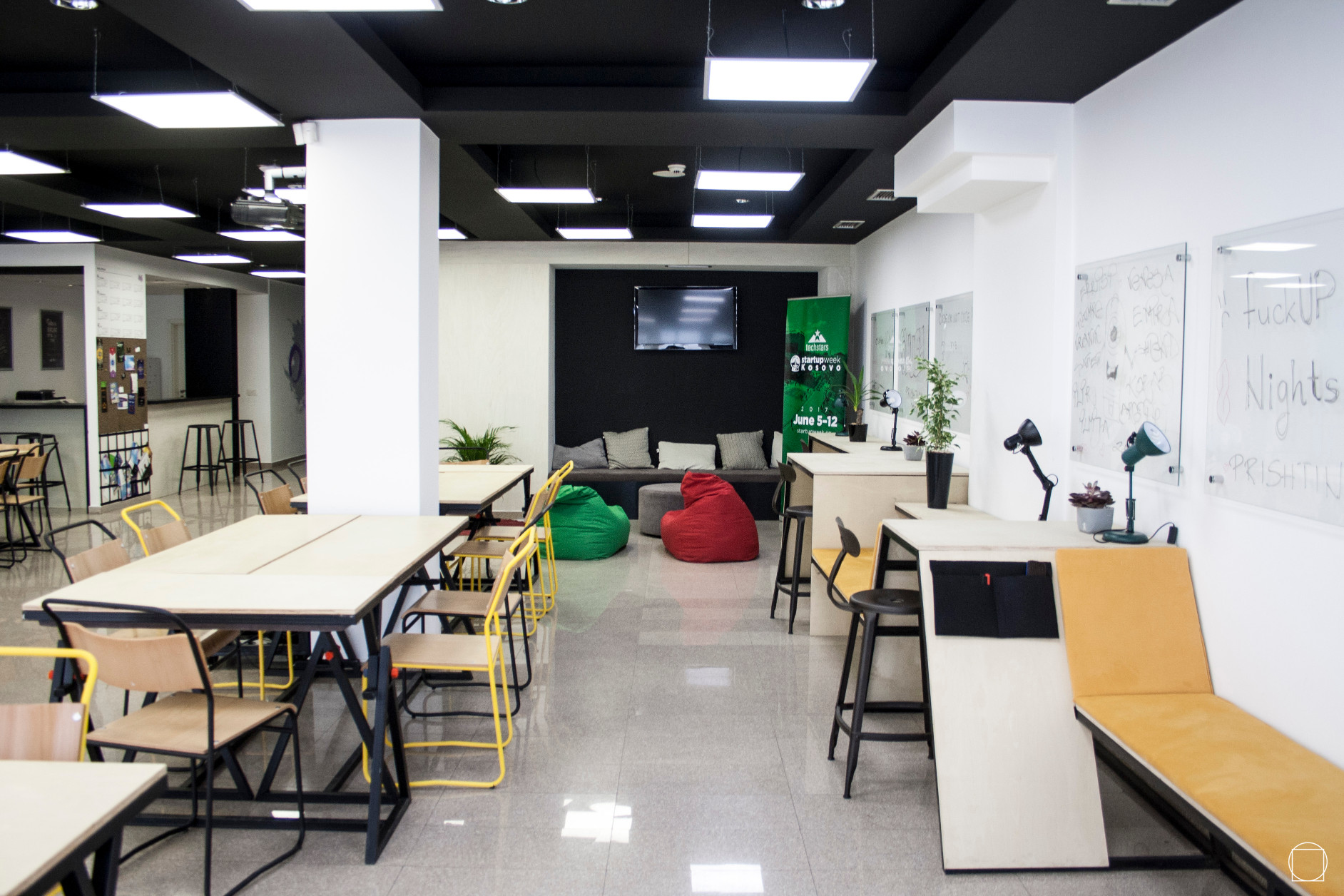 创意无限 Hub 038 | 灵活多变的办公空间设计-17