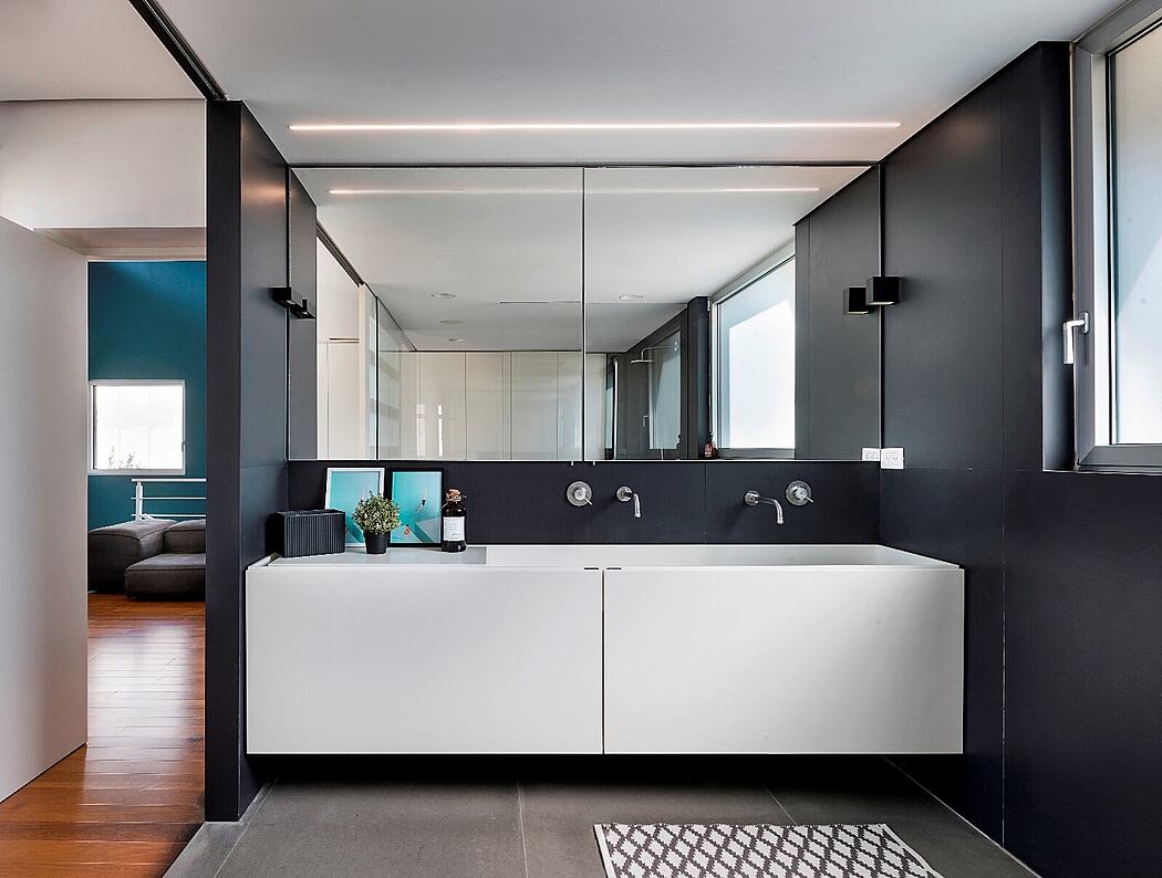 Touched by Color 当代住宅丨以色列丨Adi Aronov-12