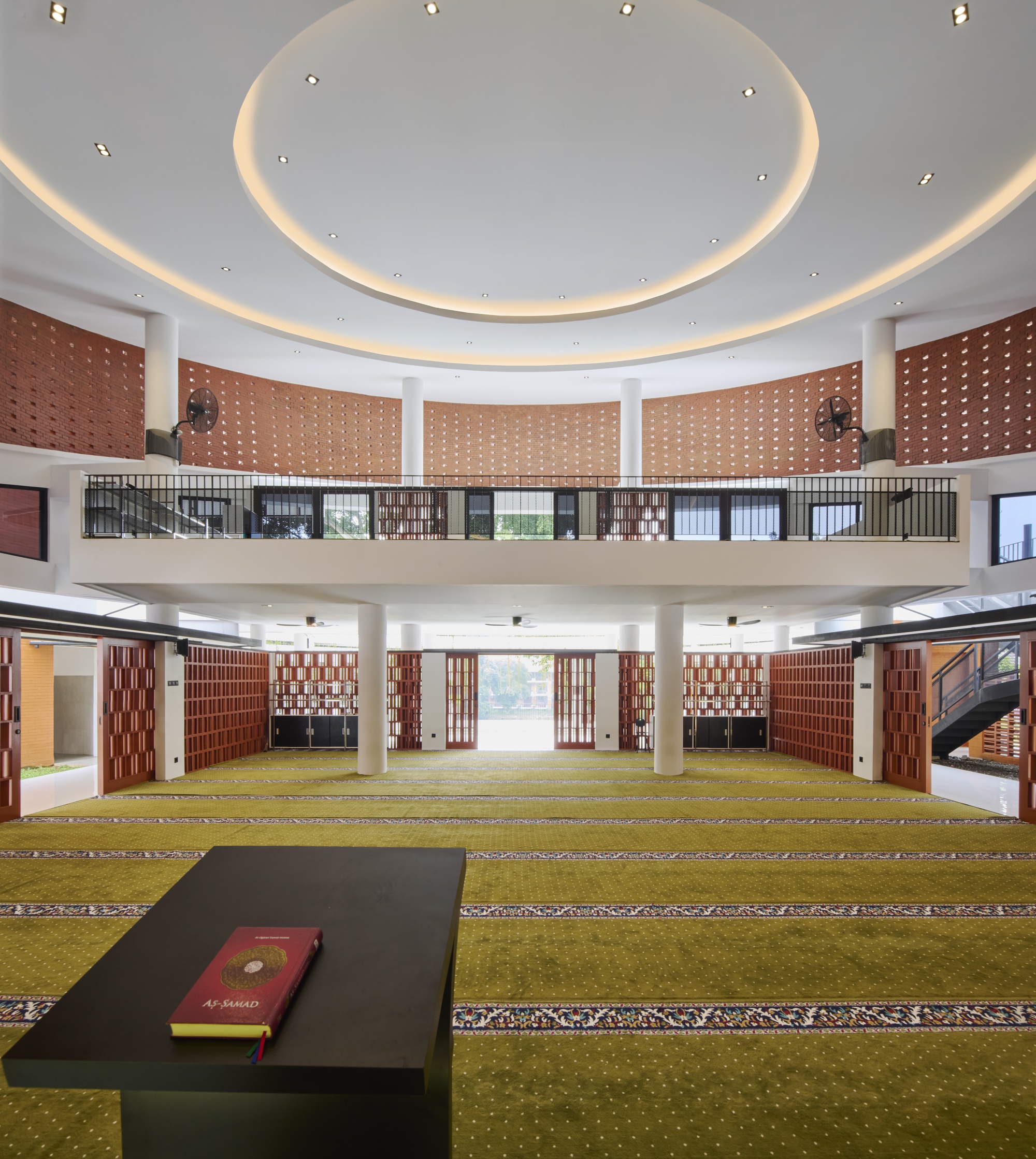 Al-Iqtishad Mushola / CREM Paragon x KIND-18