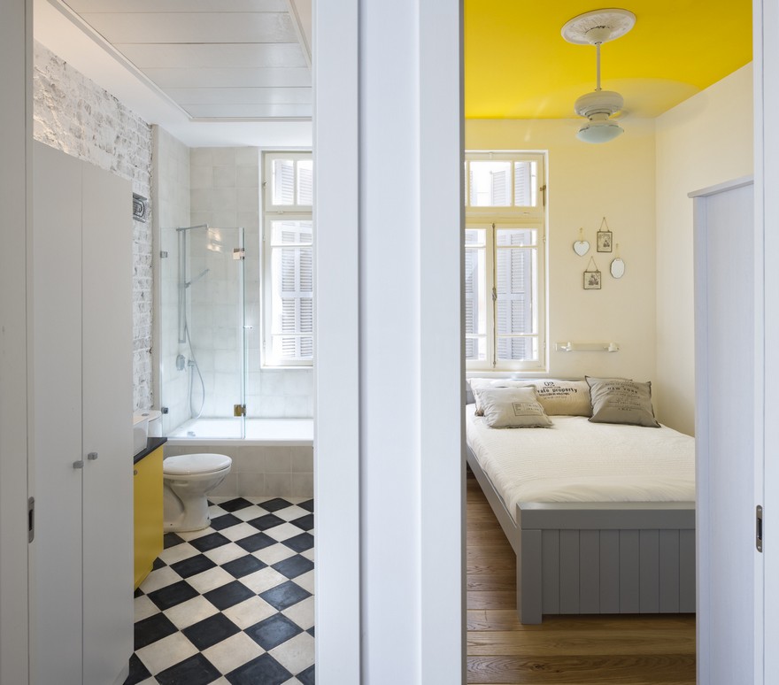 特拉维夫姐妹设计师打造的两套短期租赁公寓-28