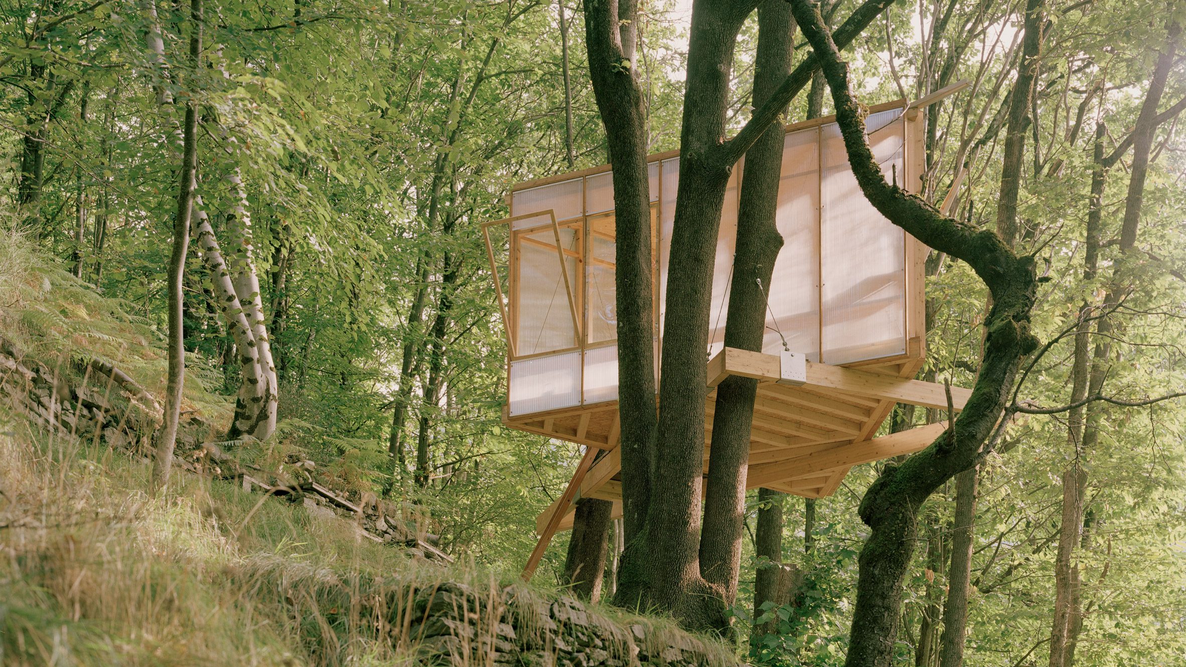 Casetta Tessino树屋丨瑞士丨瑞士建筑师Olin Petzold-0