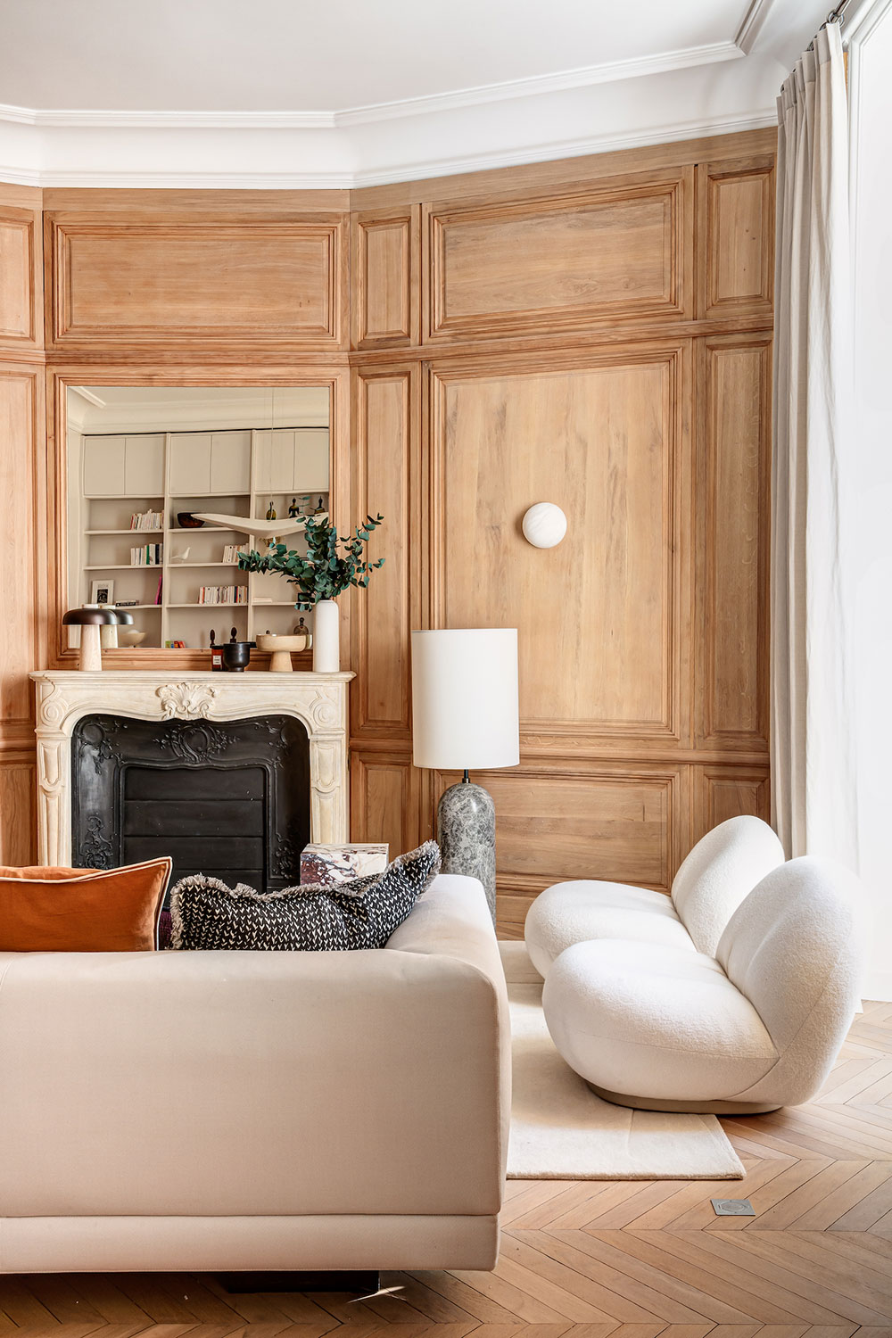 巴黎时尚公寓 | 古典与现代的完美结合-2