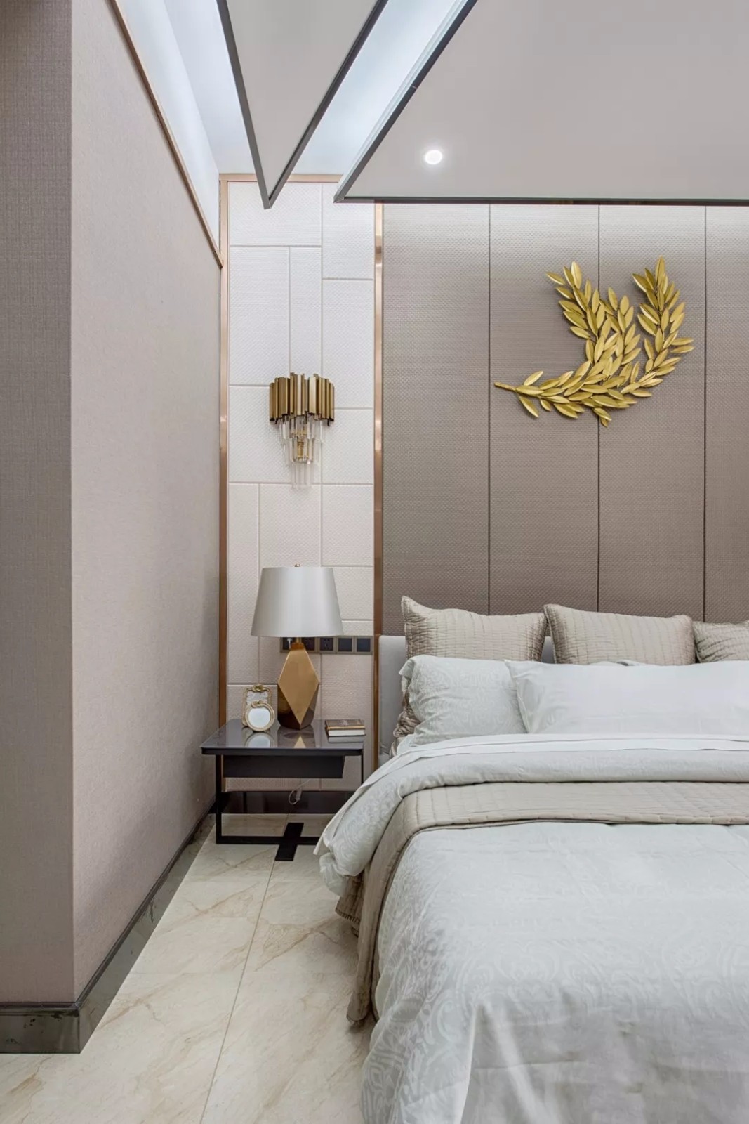 融·质感生活——280㎡首创德尔菲谷7米挑高别墅  唐卡装饰-56