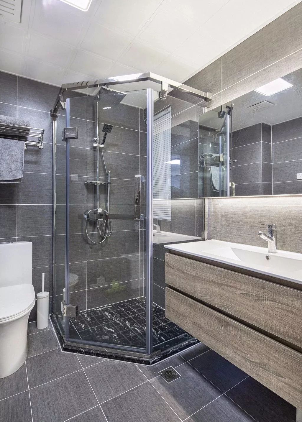 75 平北欧风小户二居室-18