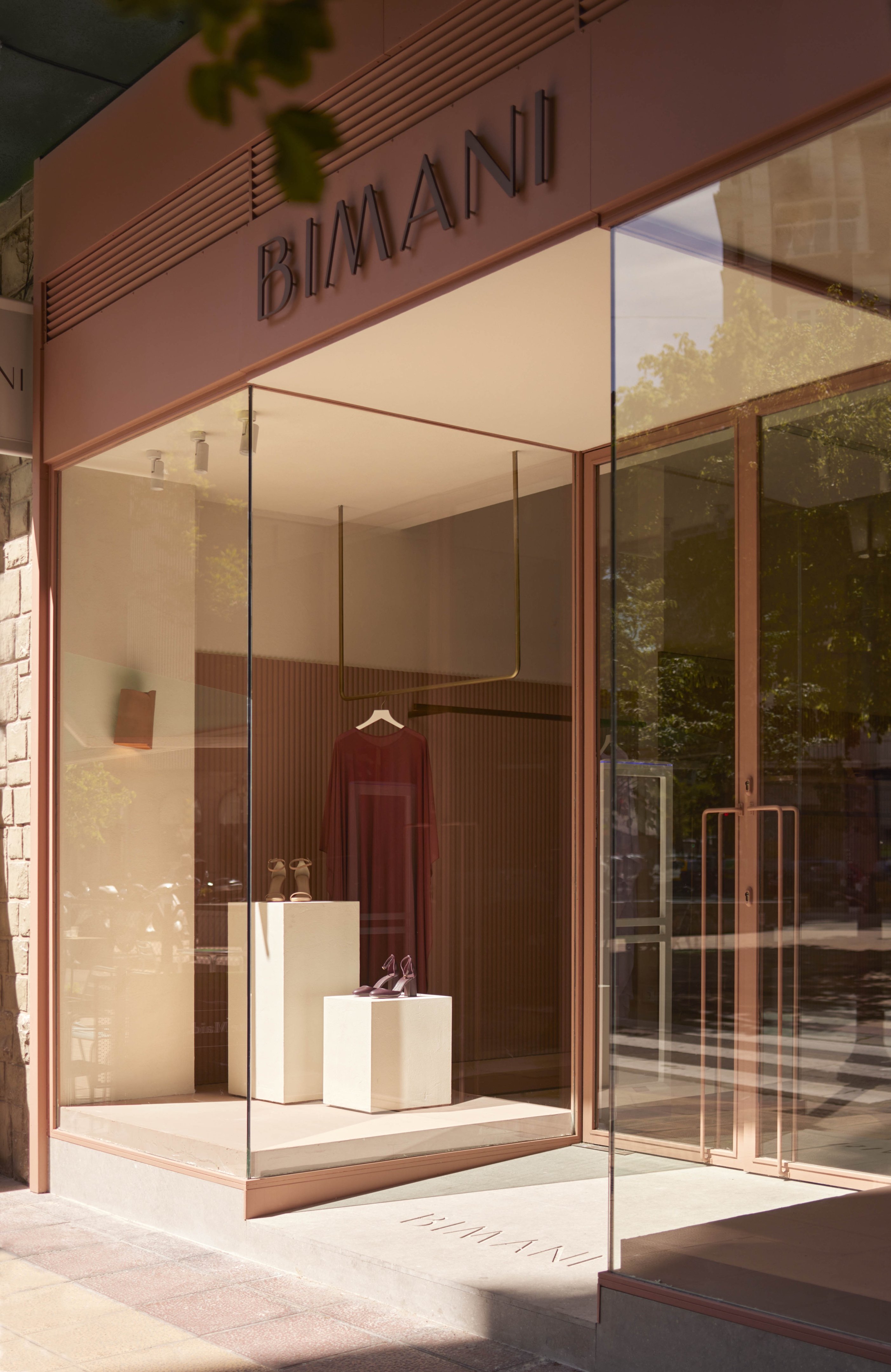 Bimani Zaragoza 旗舰店丨西班牙萨拉戈萨丨Olmos Estudio-1