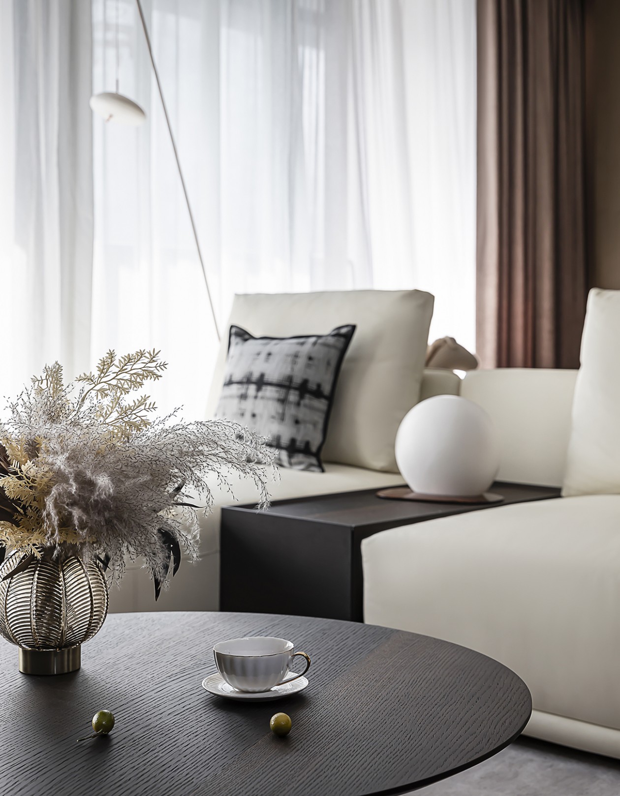 精装修,家有儿女打造高颜值家庭图书馆-5