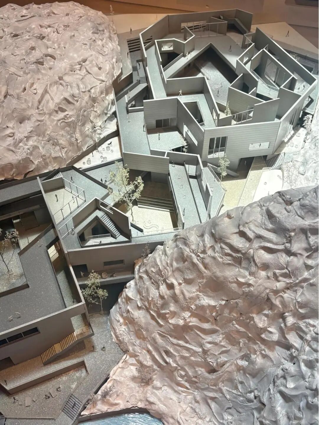 废弃矿坑如何逆袭毕设金奖？国美学子重构苏州园林，打造建筑新经典！-63