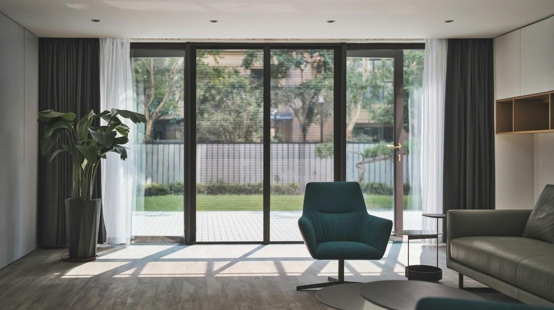 245㎡现代简约大平层,藏蓝美式卫浴柜成焦点-21