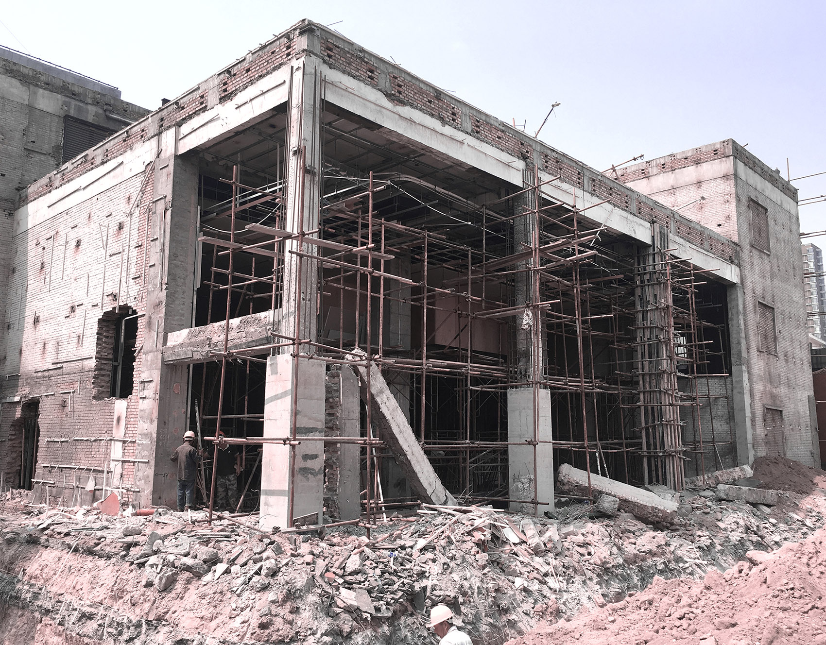 方盒子 & 城市之光售楼处,太原 / CLOU-41