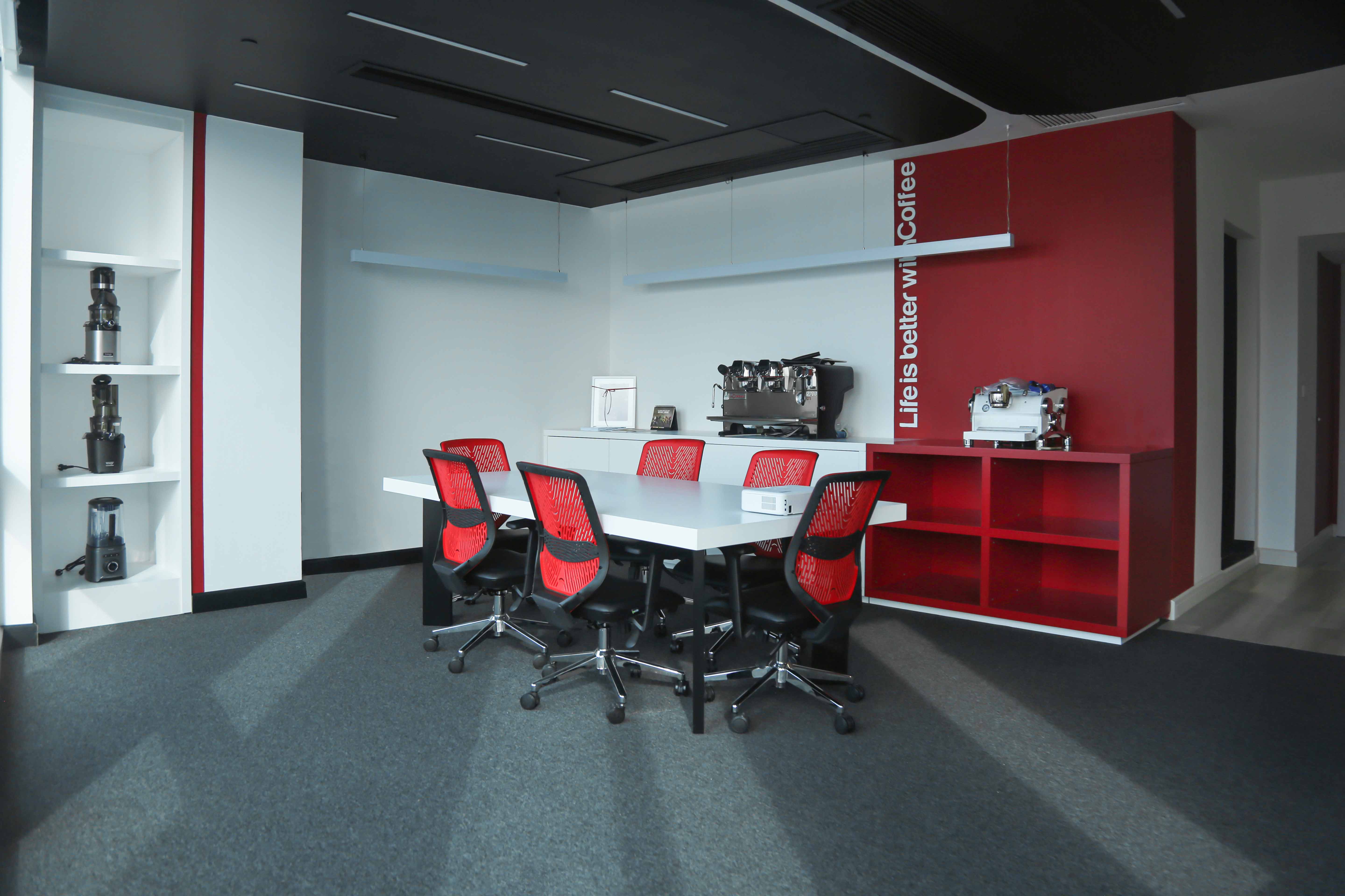 Garnish Red & Black 室内设计丨伊朗-0