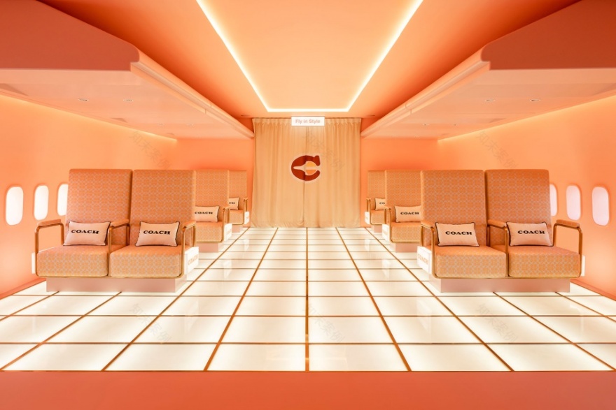 Coach Airways 航空传奇丨Coach New York 与 Spacemen-17