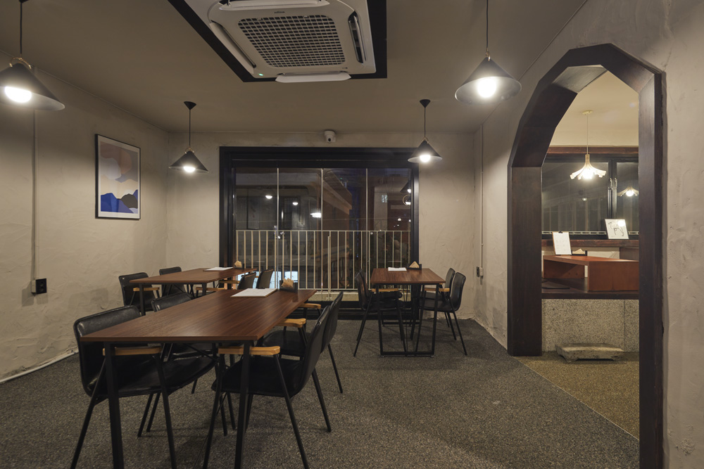 温馨 25 坪美食餐厅，打造舒适用餐环境-4