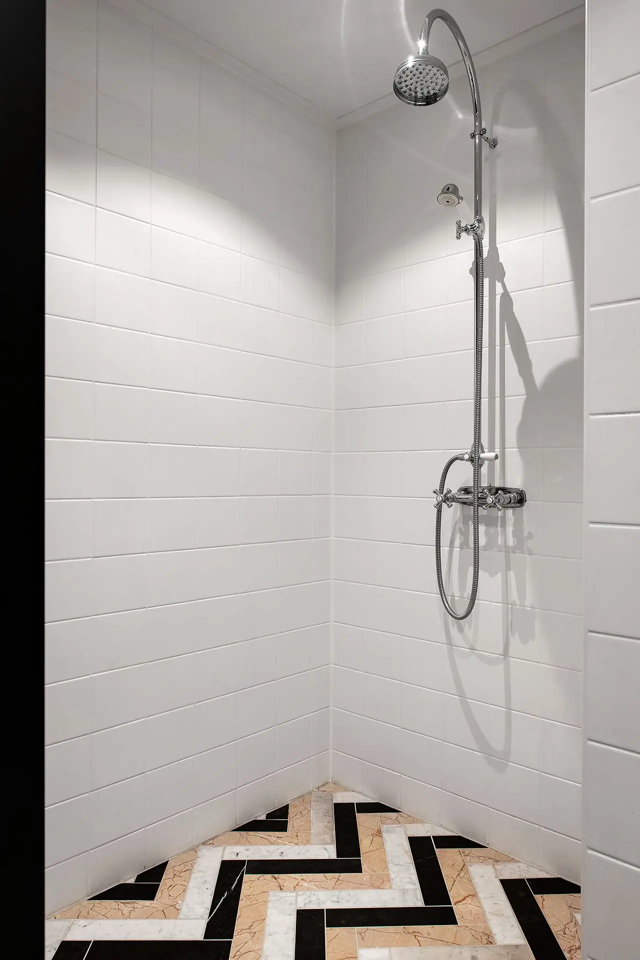 瑞典古宅的莫里斯风格与异域风情-22