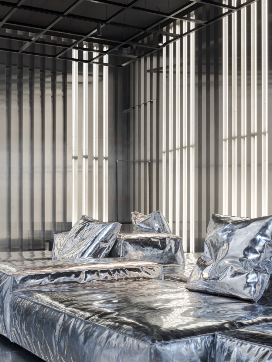 Living Divani 展廊丨意大利米兰丨Piero Lissoni-25