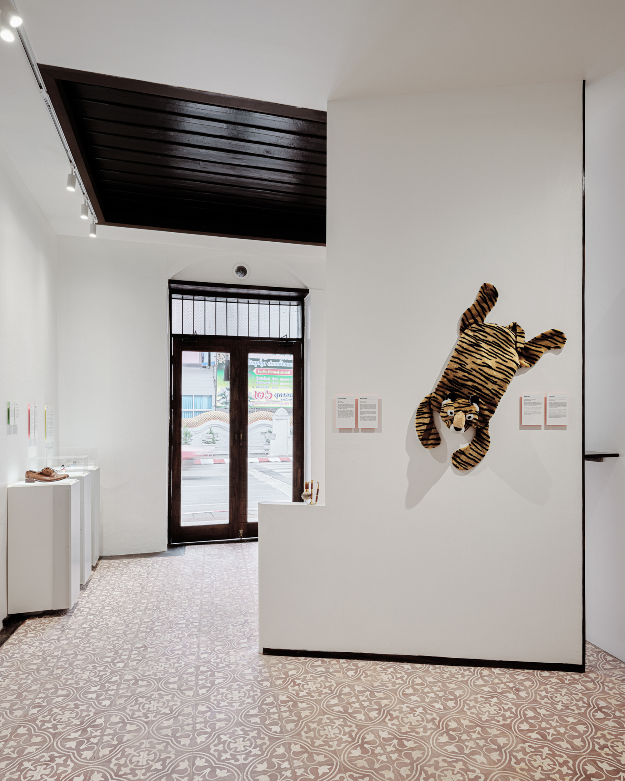 Museum of Broken Relationships - Chiang Mai / STA-30