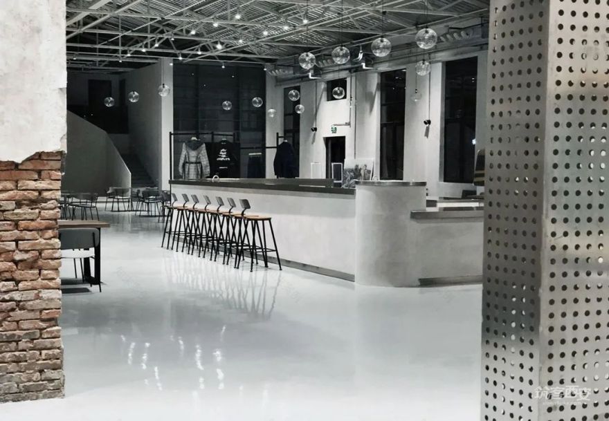 SEE SEE SPACE · 新旧碰撞的多元共享空间丨中国西安丨柏涵装饰精品设计机构-11