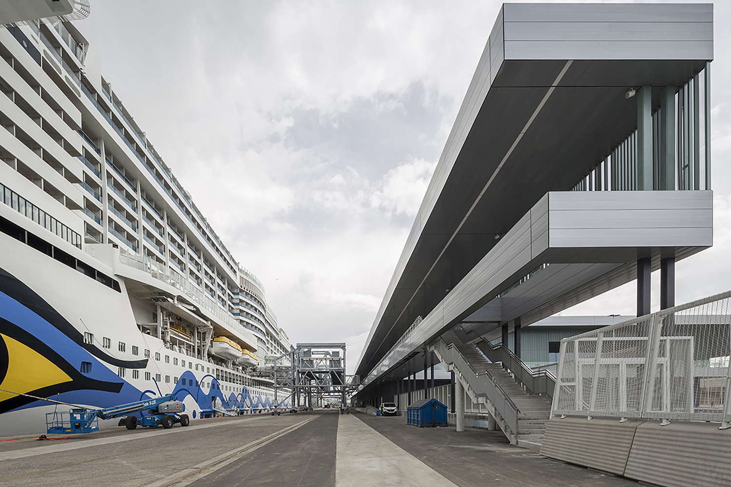 Helix Cruise Terminal  Batlle i Roig Arquitectura-40