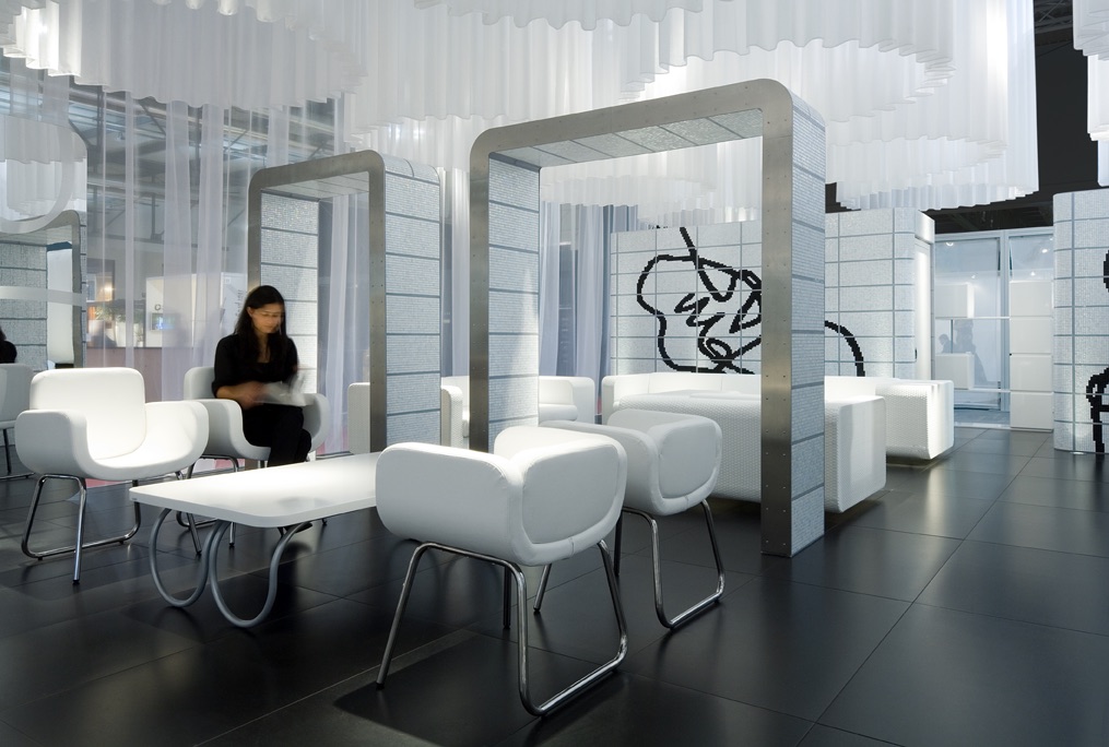 BED IN CAFu00c8 | Simone Micheli Architectural Hero-6