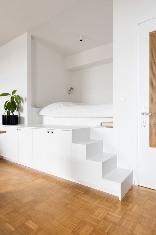 比利时布鲁塞尔现代主义公寓设计丨BÉRÉNICE ET MATHIEU-17