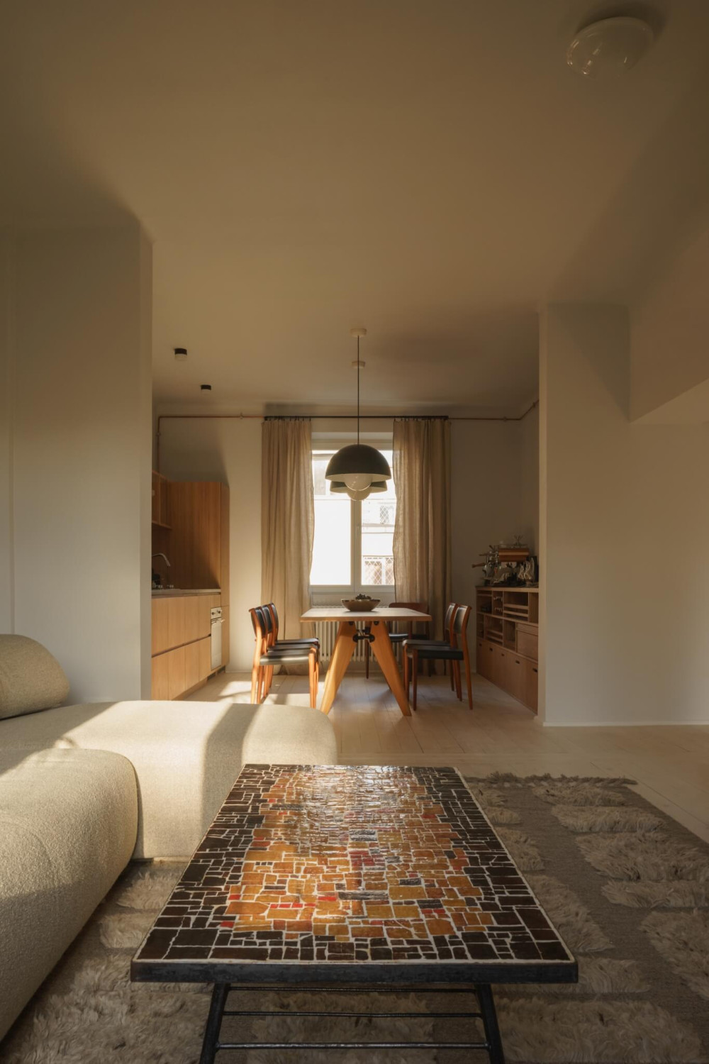 华沙 ZOLIBORZ 历史公寓焕新设计-9