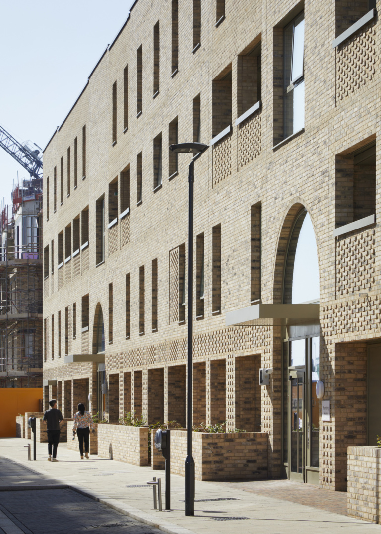 HTA Design | Brambling House completes-17