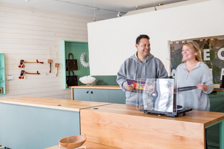 Idaho 山间手工制品店 Independent Goods-17