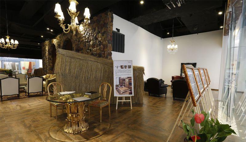 天津居然之家国际家居展馆——金字塔光影空间的原始魅力-18