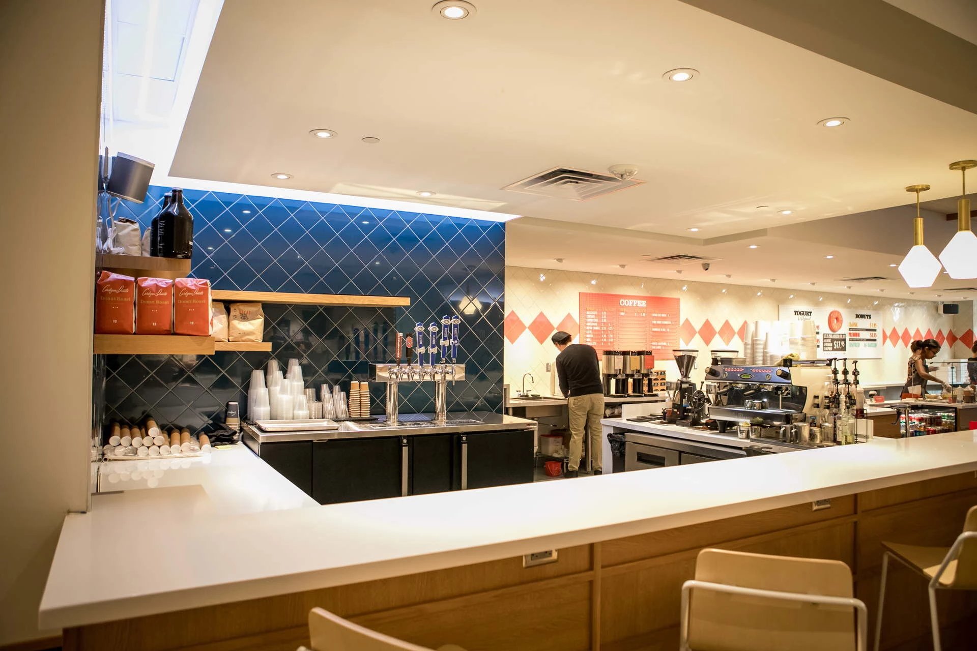 Cardigan Donuts 餐厅设计丨美国明尼阿波利斯丨Mosa-11