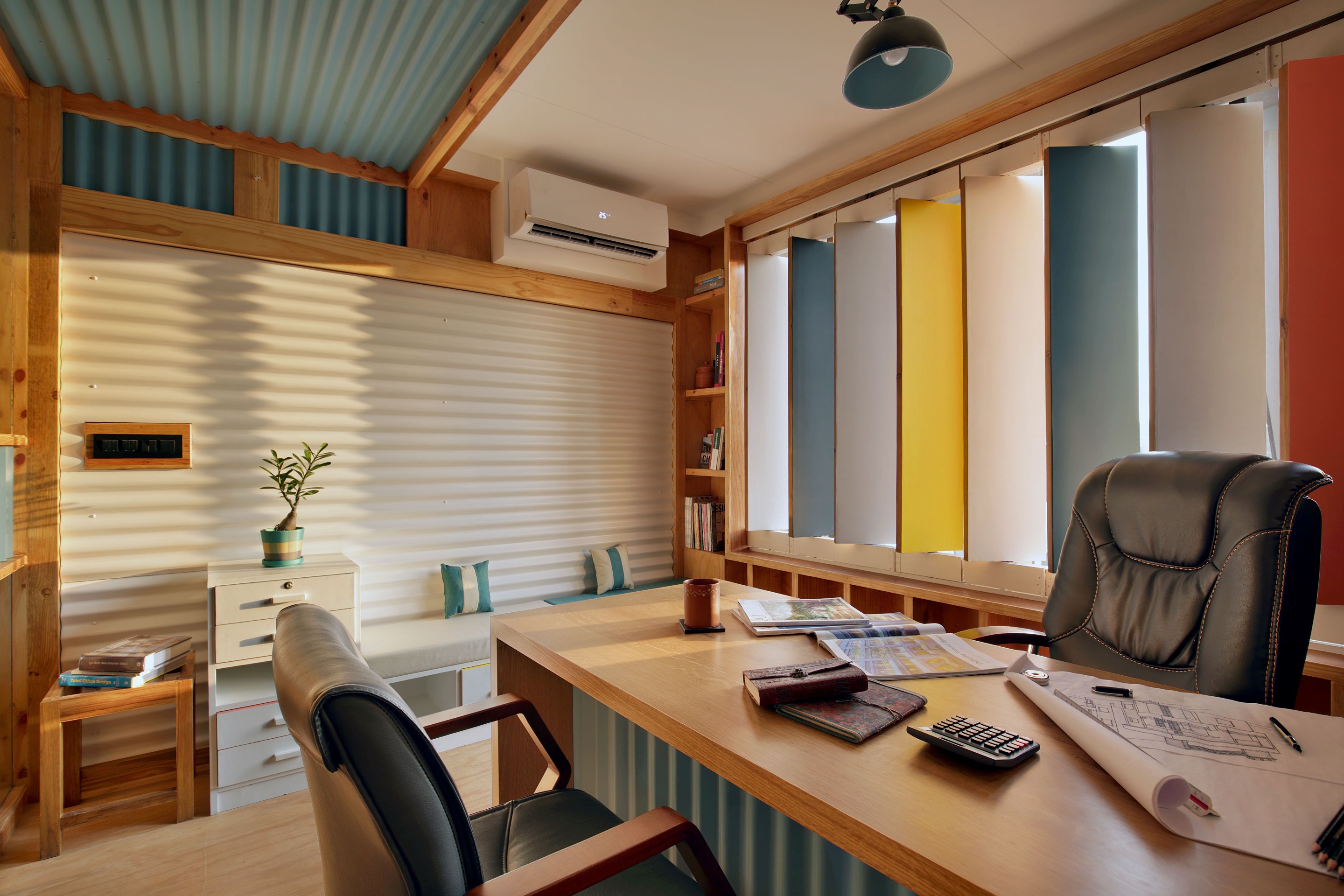 曼诺·帕特尔设计室的绿色可持续办公空间-20