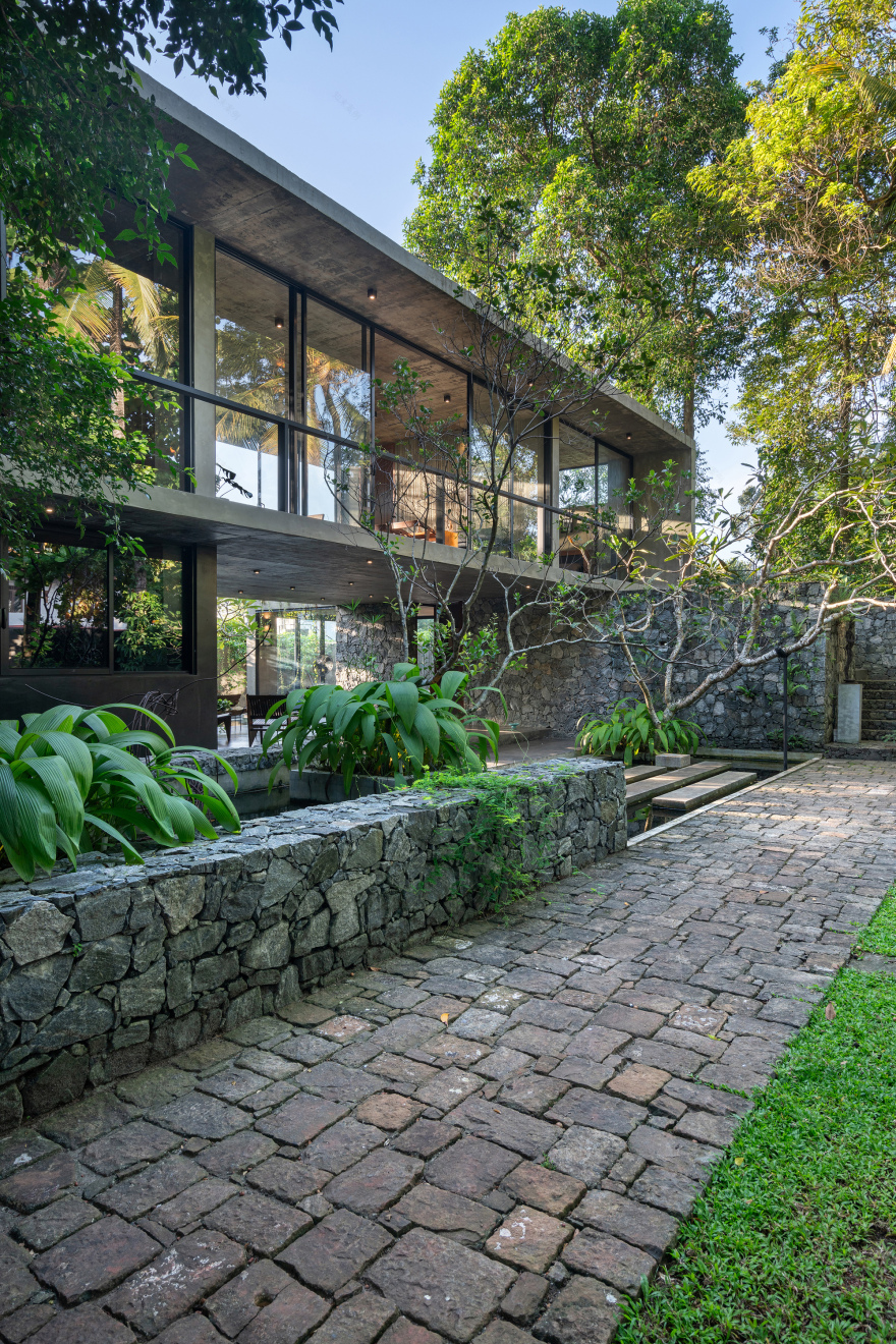 Path Art Studio and Personalized Residence / Dishna Thilanka Architects-8