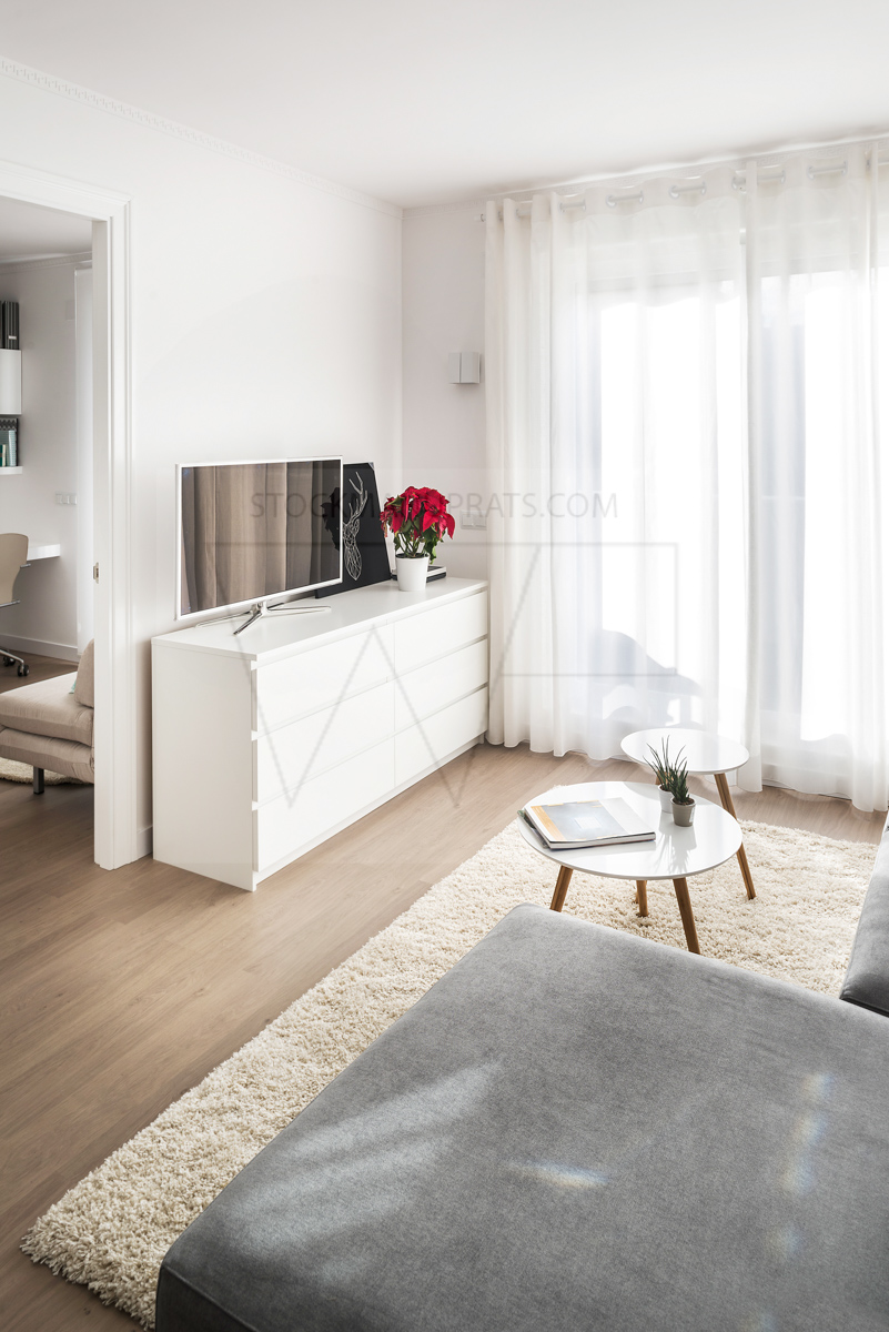 Minimalist Flat | Madrid 2-13