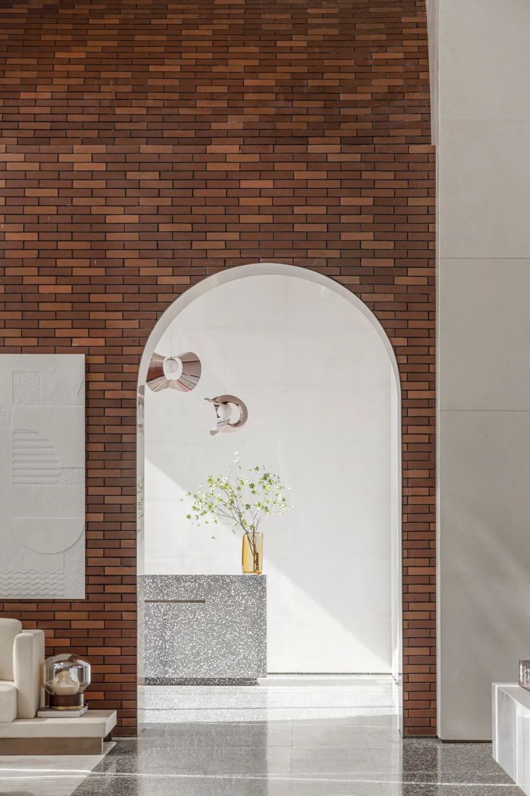 厦门阳光城隆恩丽景湾售楼处 | 红砖艺术，古今共融-8