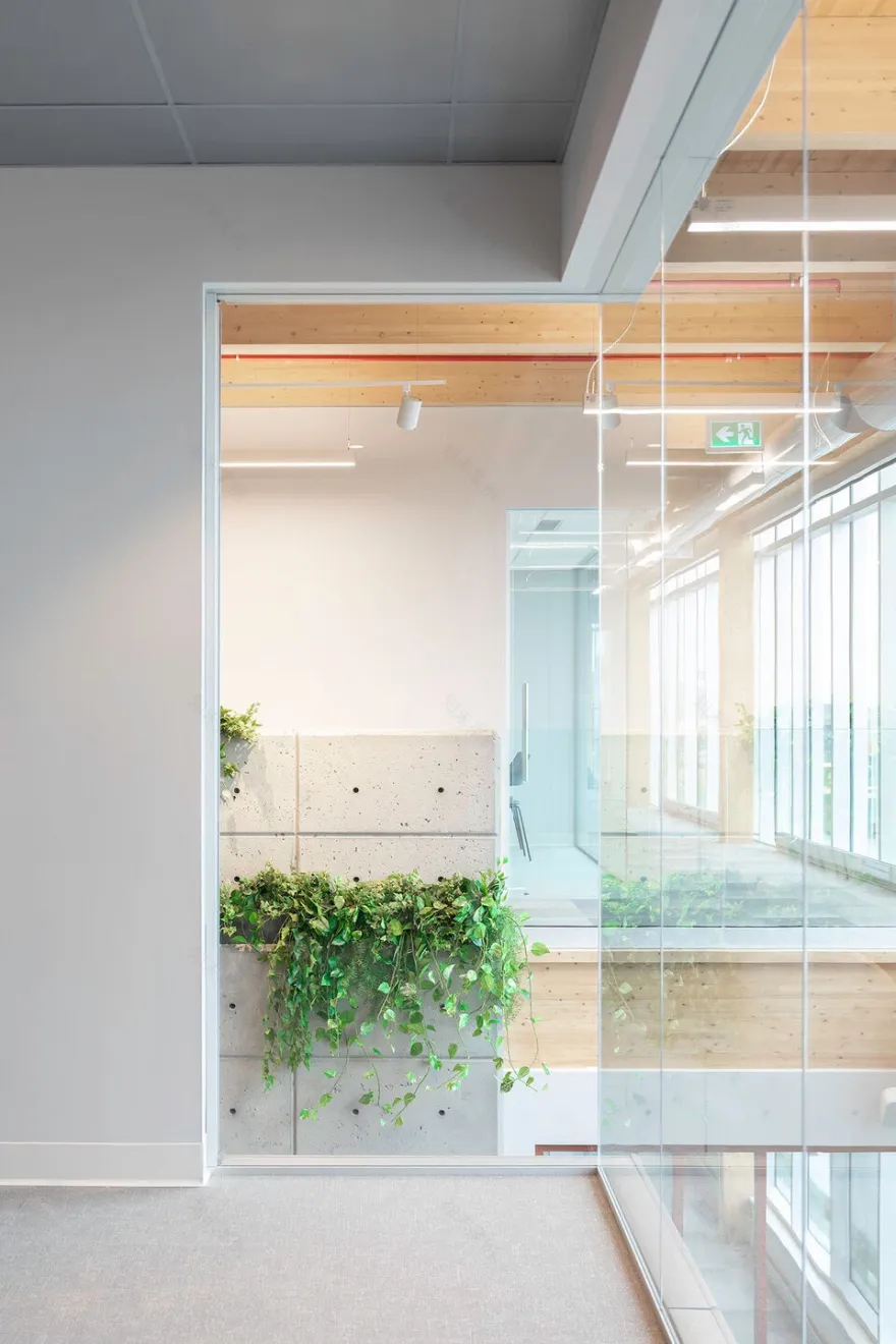 Garoy Construction 新办公室设计丨加拿大魁北克丨Perron 设计工作室-7